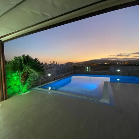 Вилла Loba With Private Pool Коста Калма