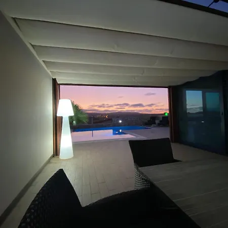 Loba With Private Pool * 科斯塔卡玛